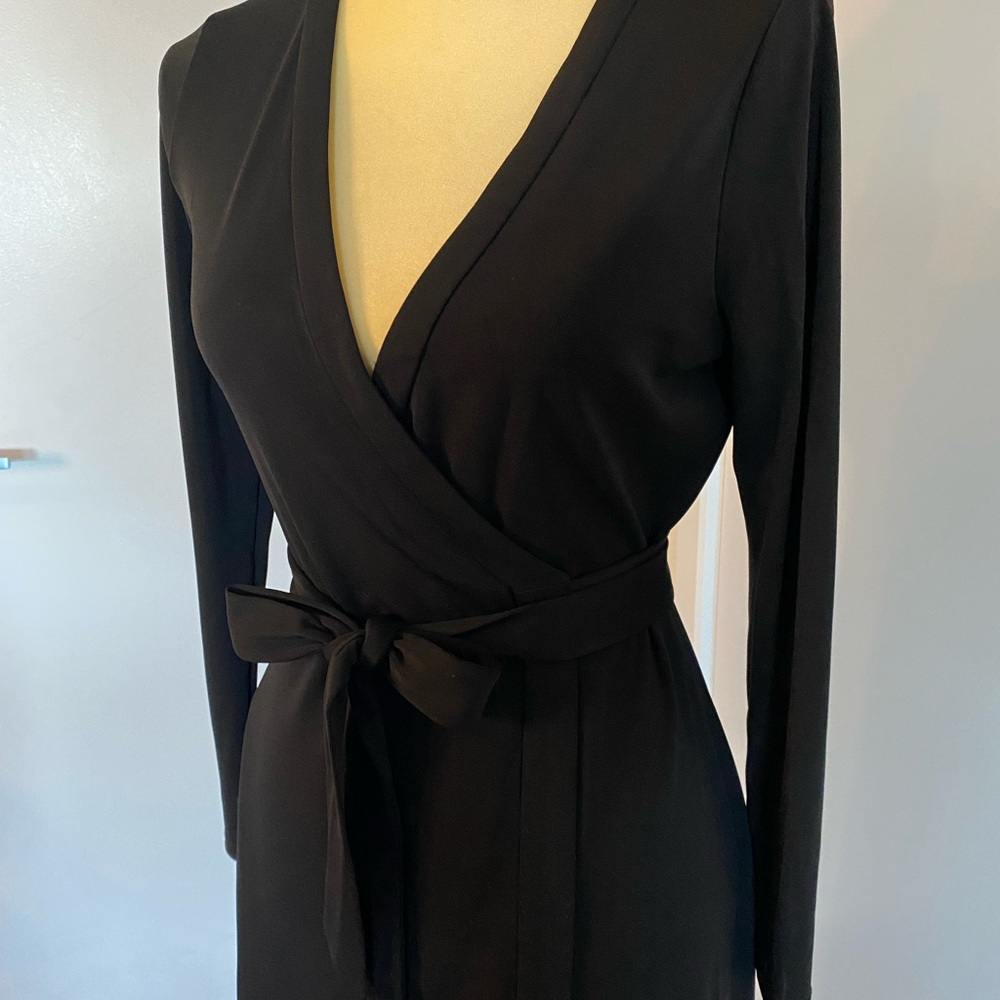 Ann Taylor black wrap dress - Picture 3 of 9
